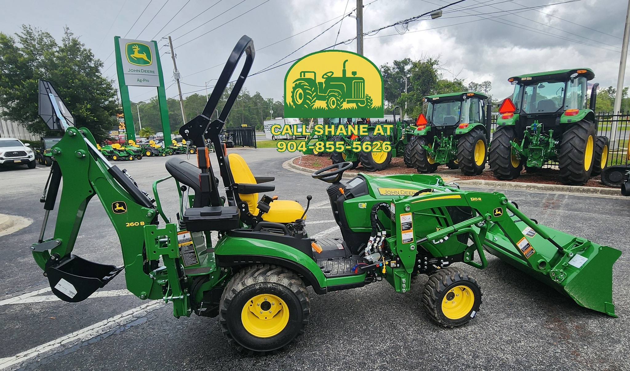 2025 John Deere 1025R Image 6