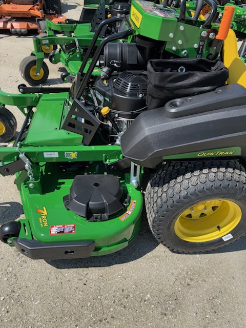 2025 John Deere 2025 JOHN DEERE Q820M Image 2