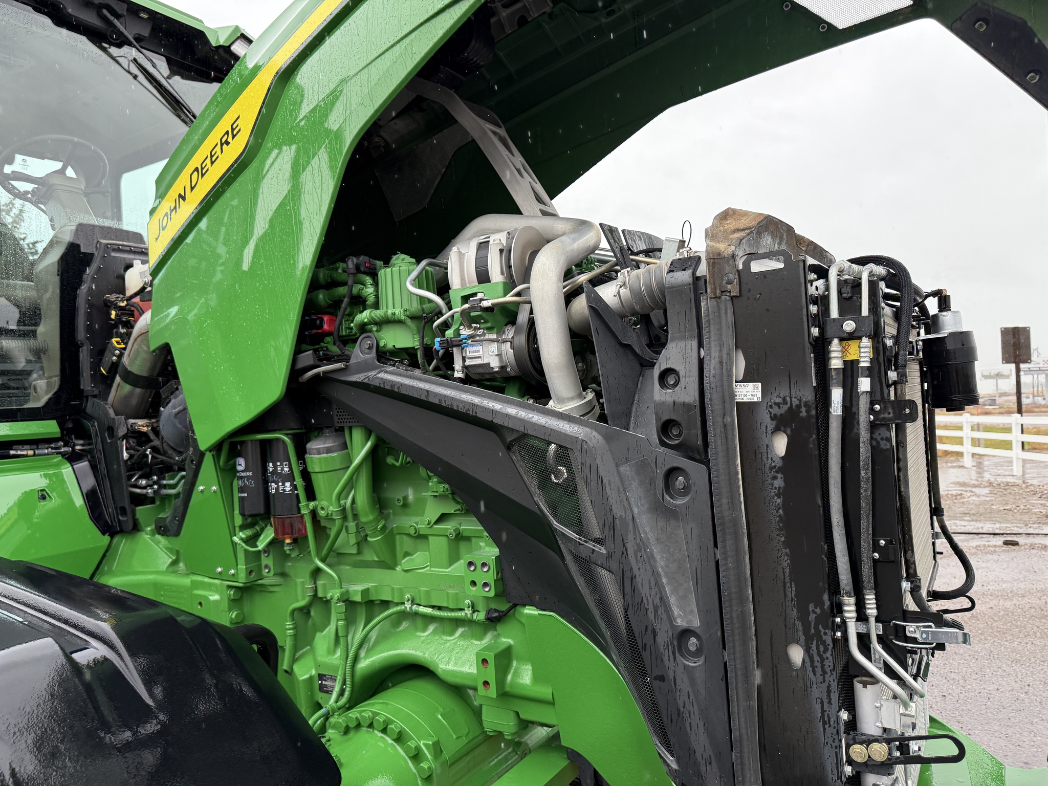 2024 John Deere 8RX 340 Image 25