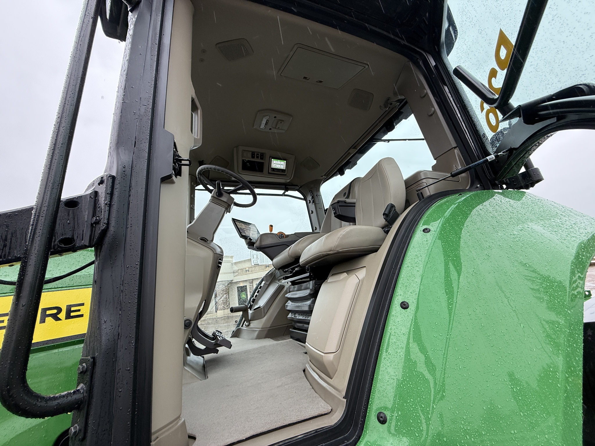 2024 John Deere 8RX 340 Image 9