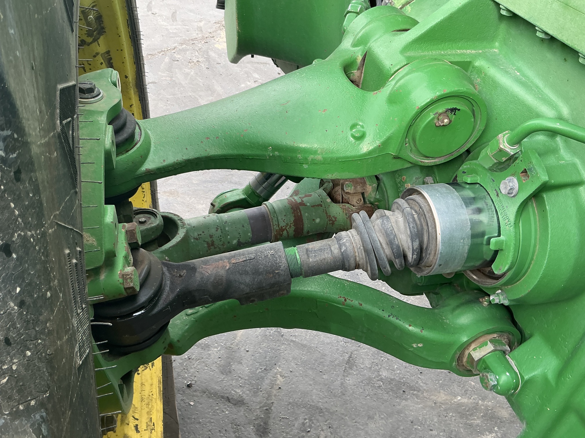 2010 John Deere 8295R Image 11