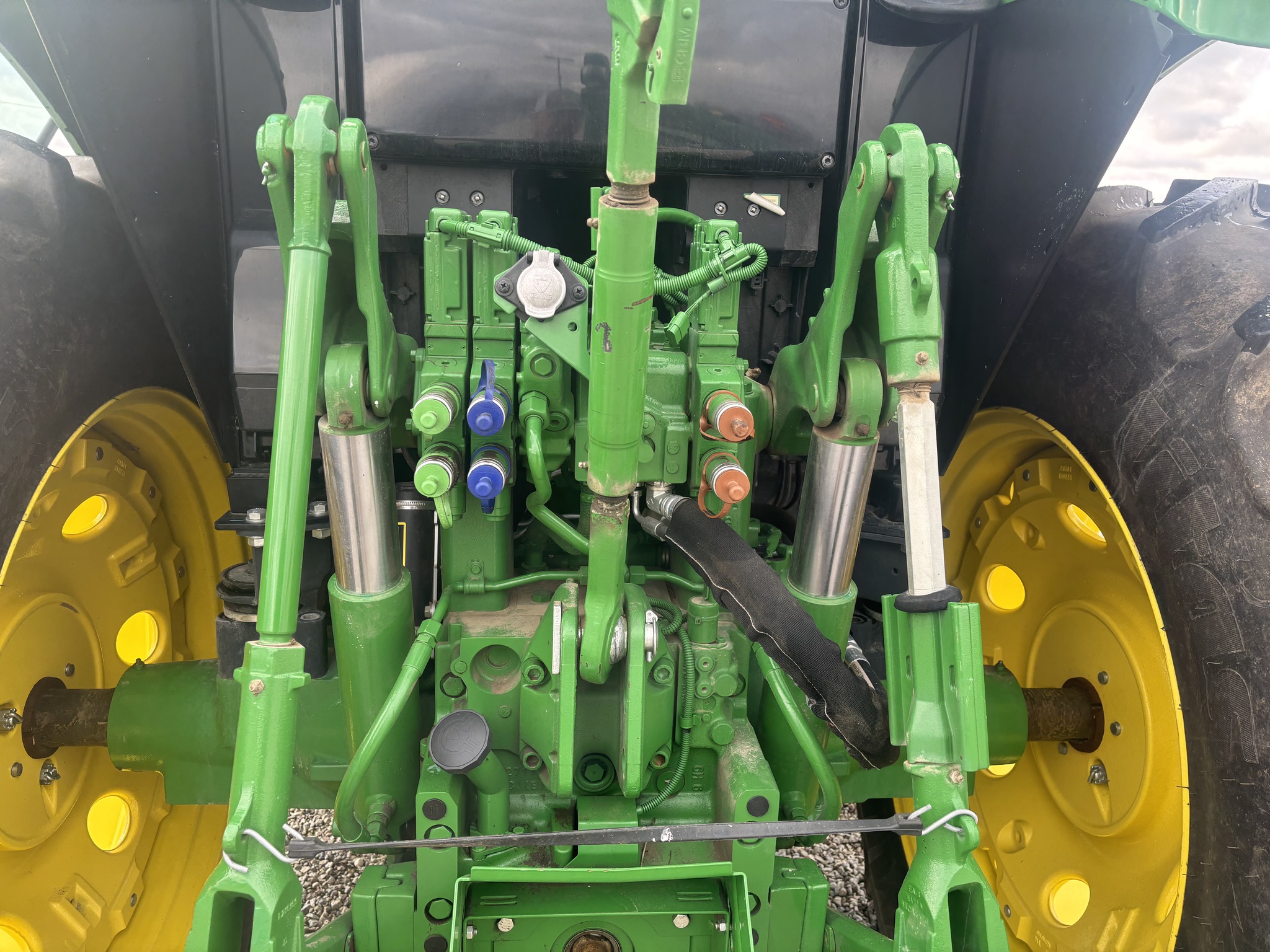 2024 John Deere 6145M Image 12