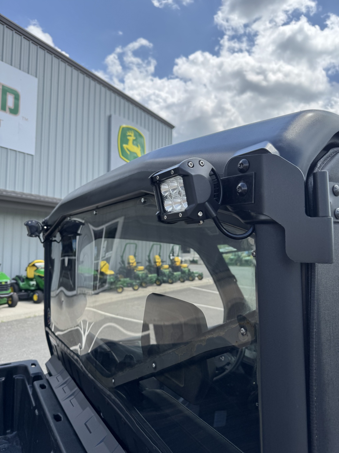 2020 Can-Am Defender HD8 XT Image 9