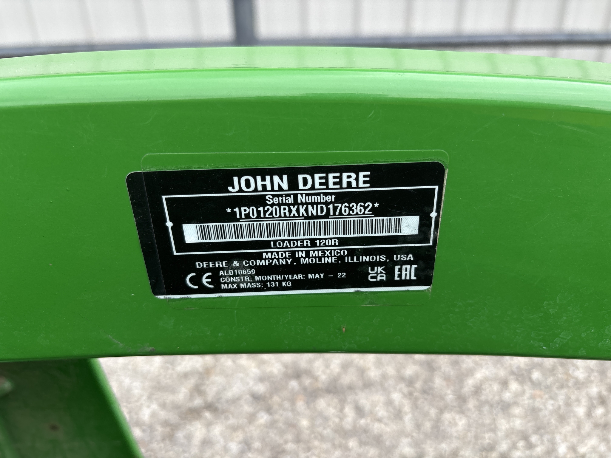 2022 John Deere 1025R Image 25