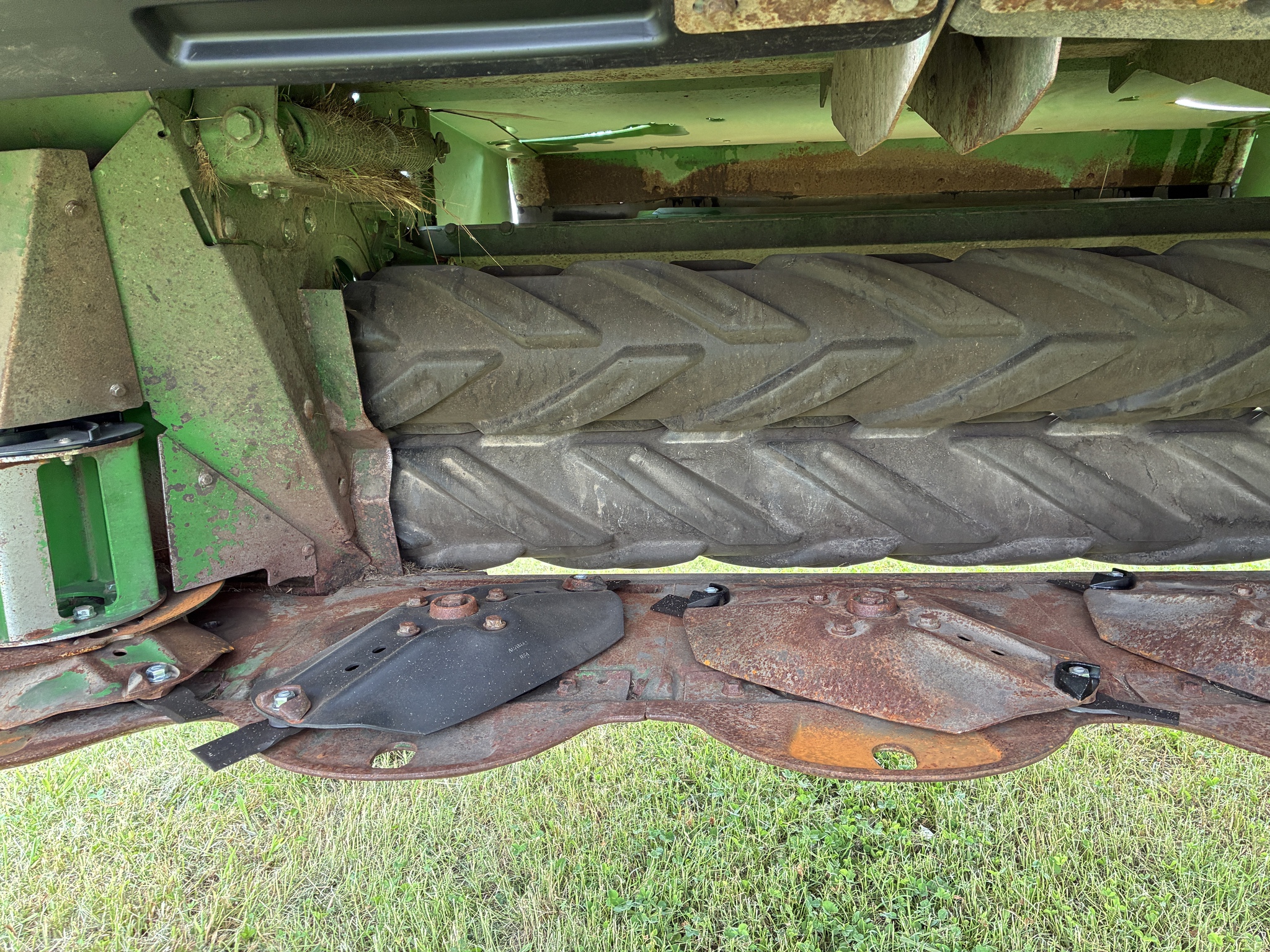 2022 John Deere S300 Image 10