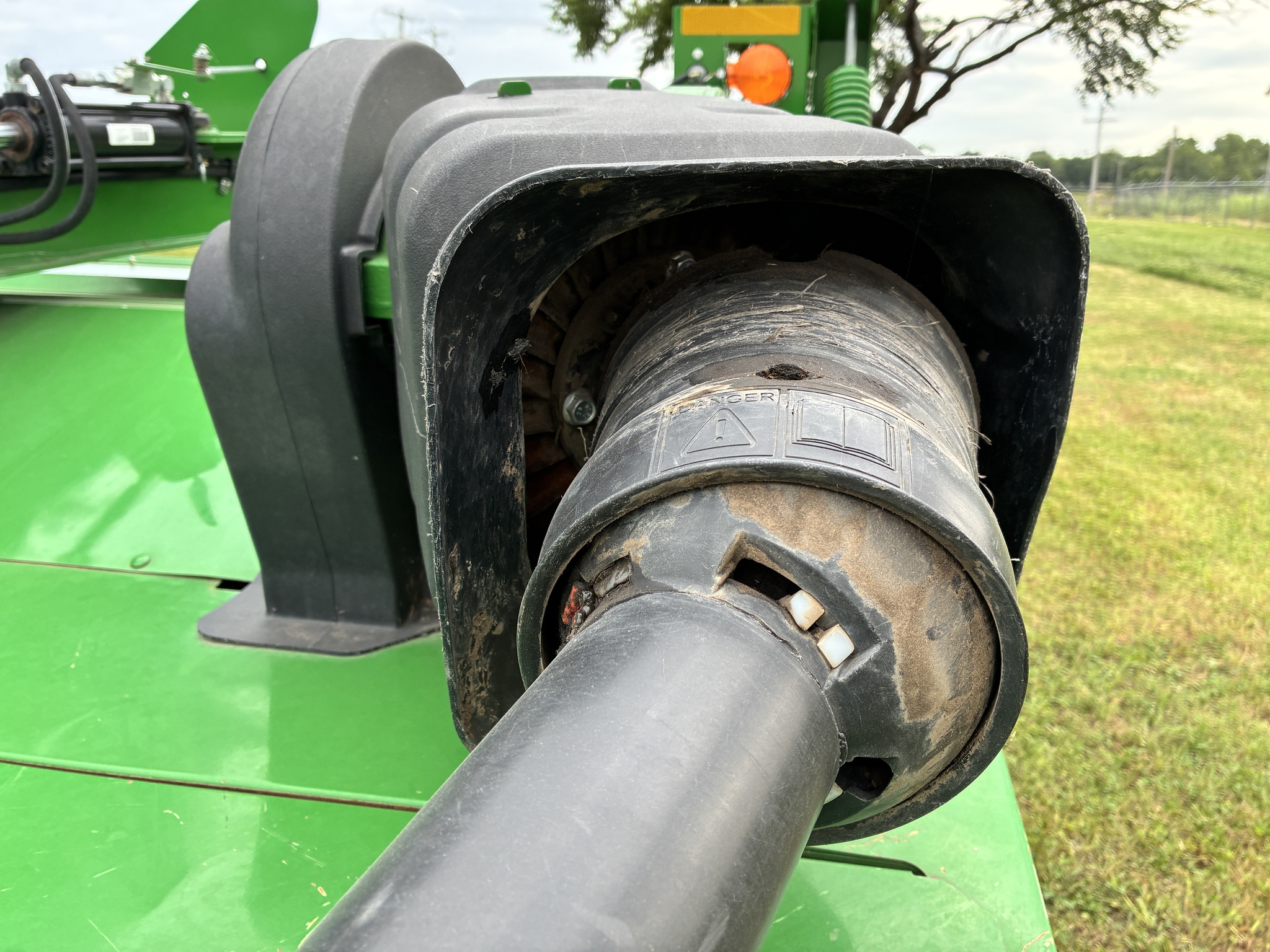2022 John Deere S300 Image 22
