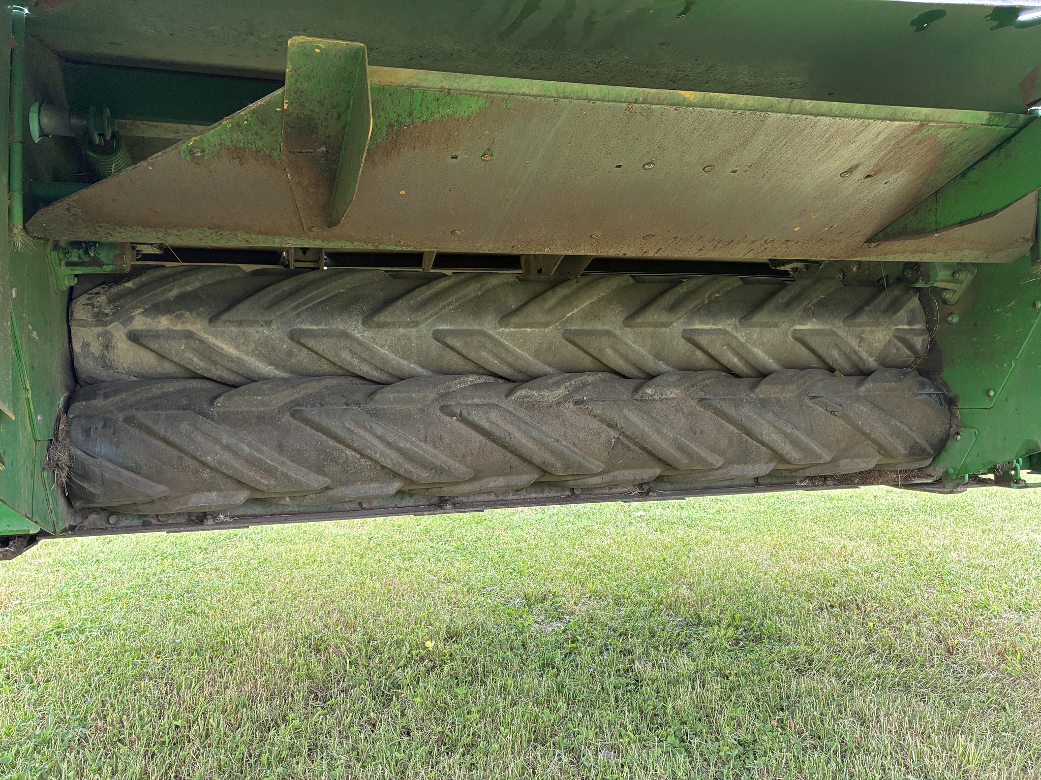2022 John Deere S300 Image 17