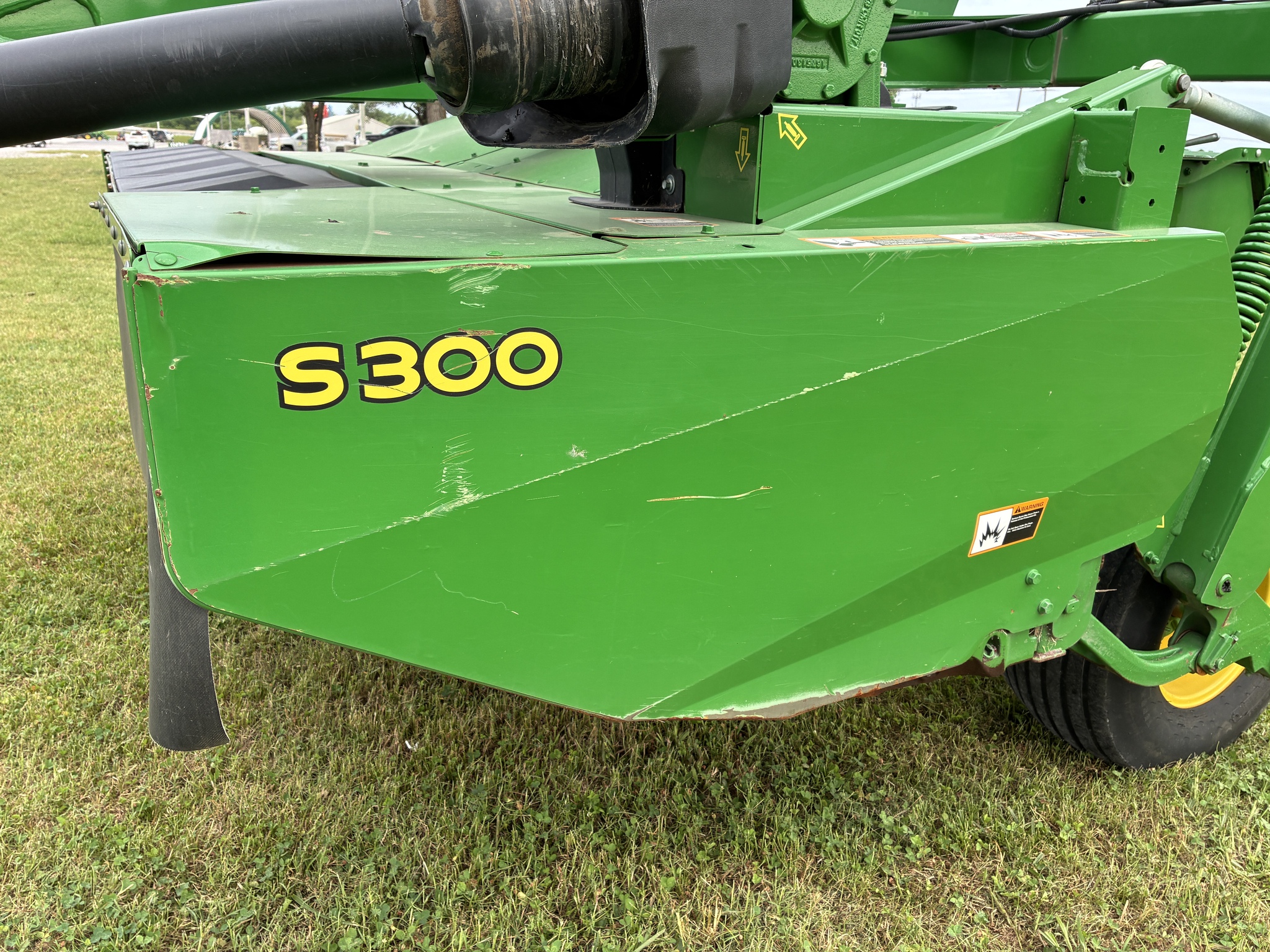 2022 John Deere S300 Image 25