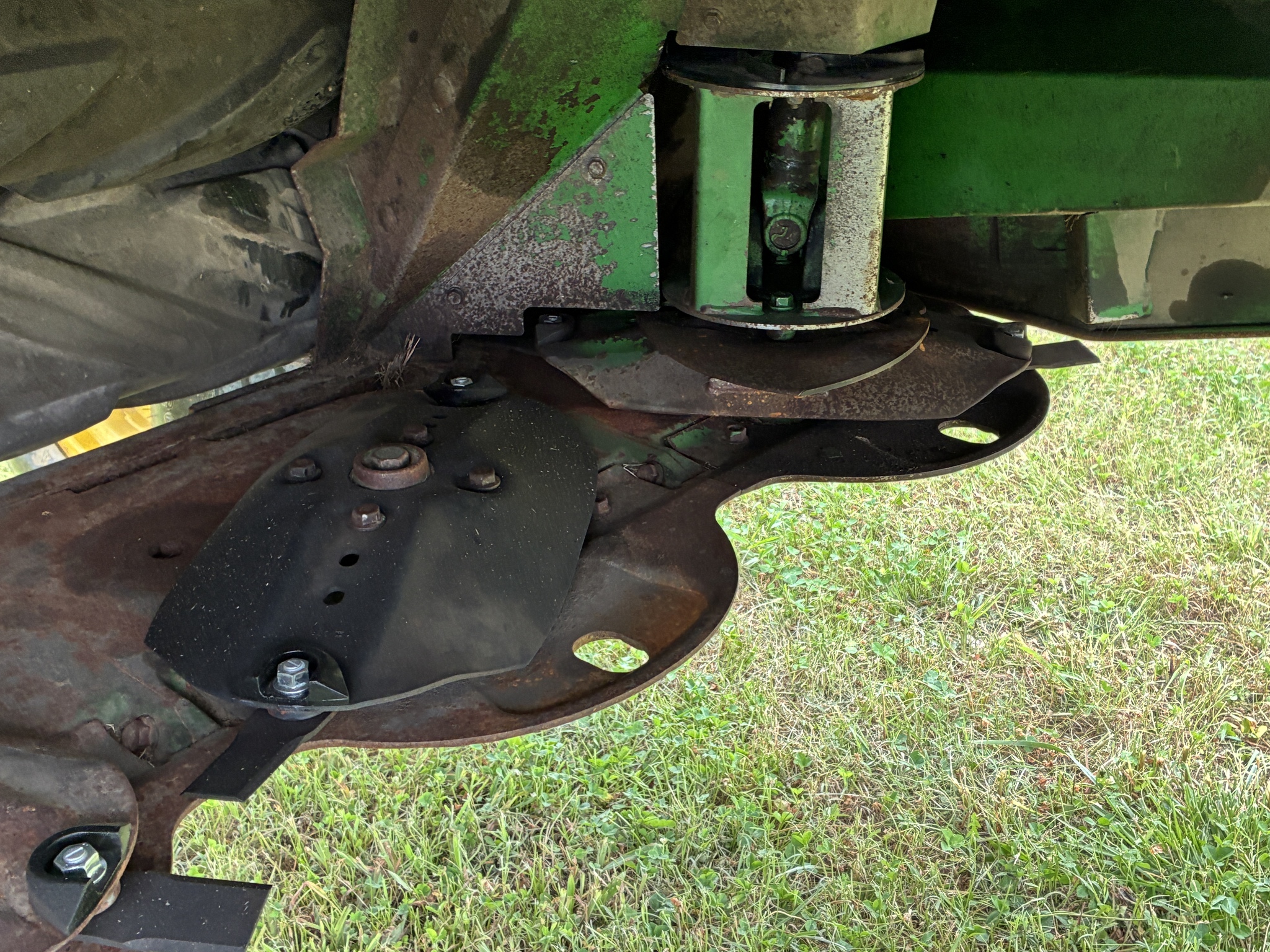 2022 John Deere S300 Image 15