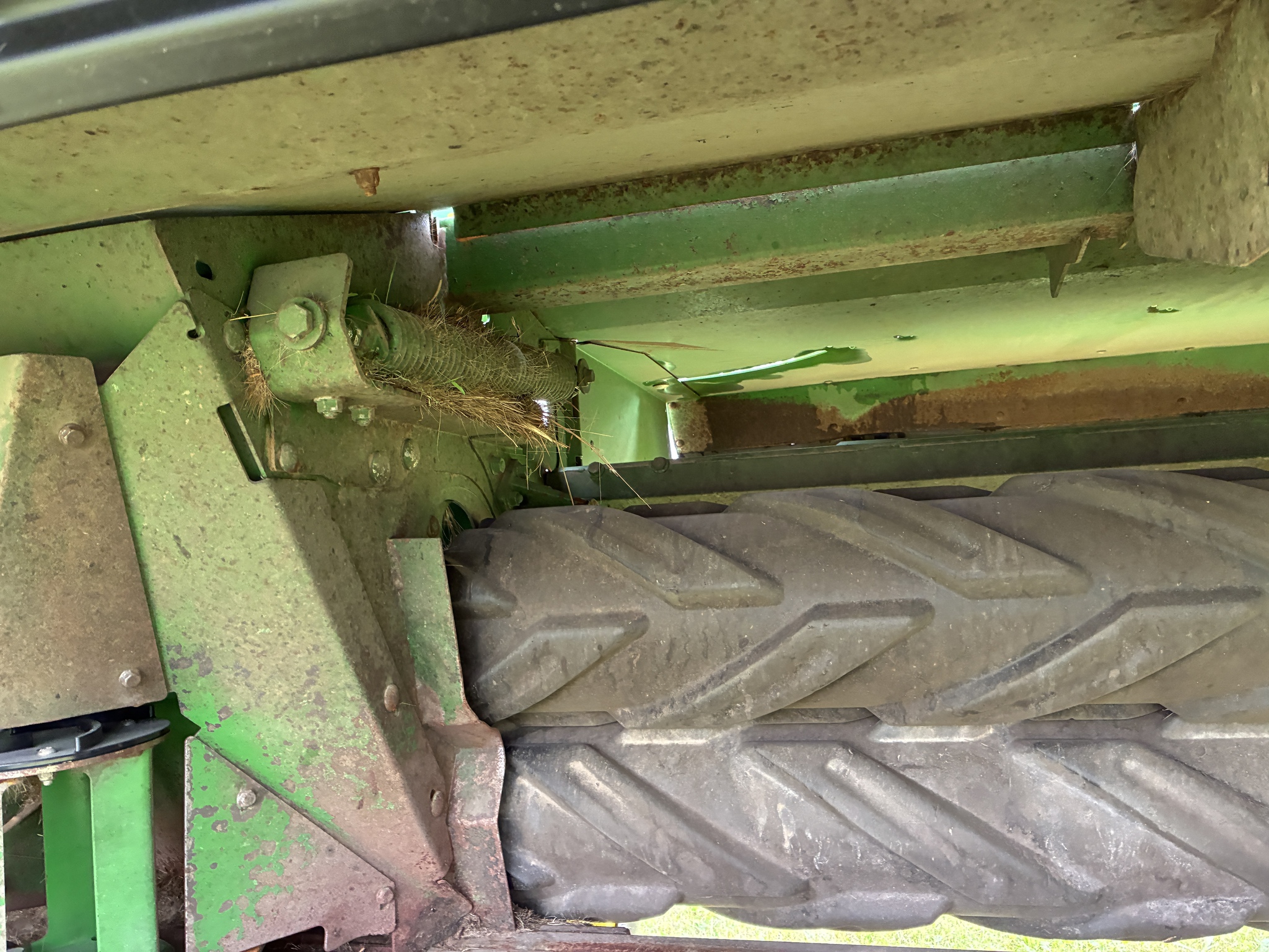 2022 John Deere S300 Image 16