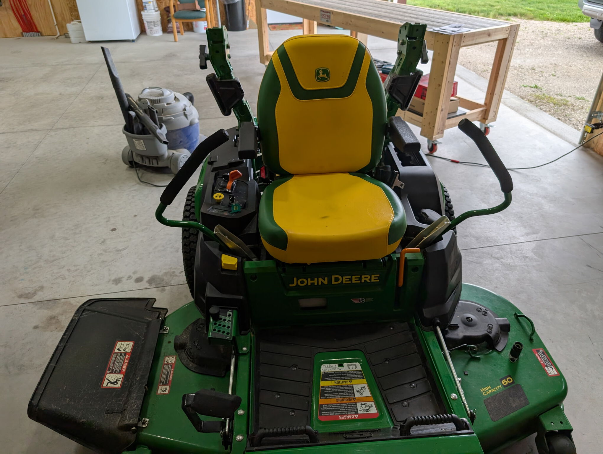 2024 John Deere Z530R Image 4