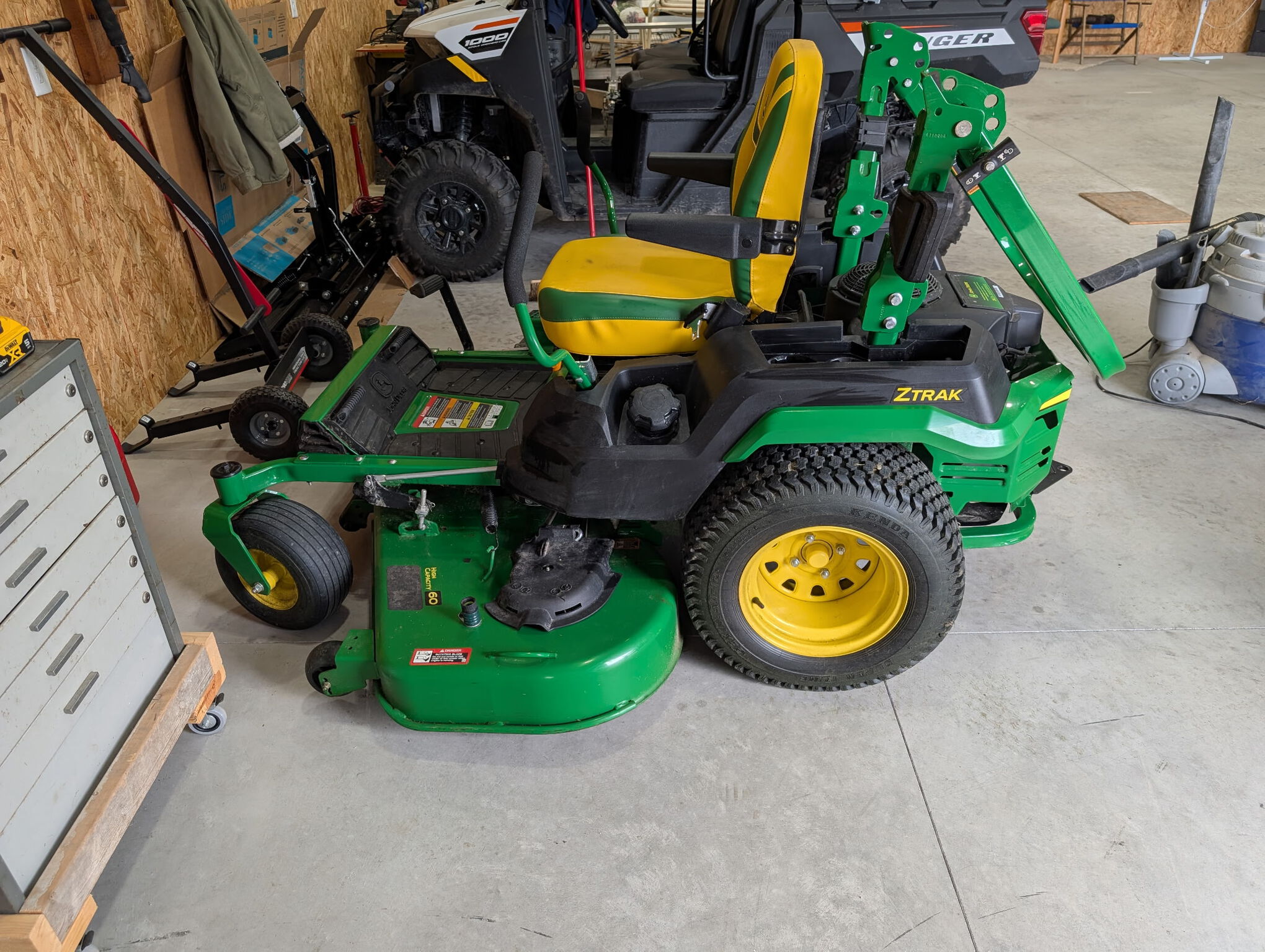 2024 John Deere Z530R Image 5