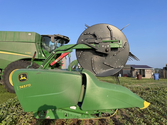 Photo of 2019 John Deere 745FD