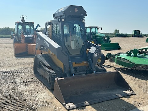 2019 John Deere 333G Image 5