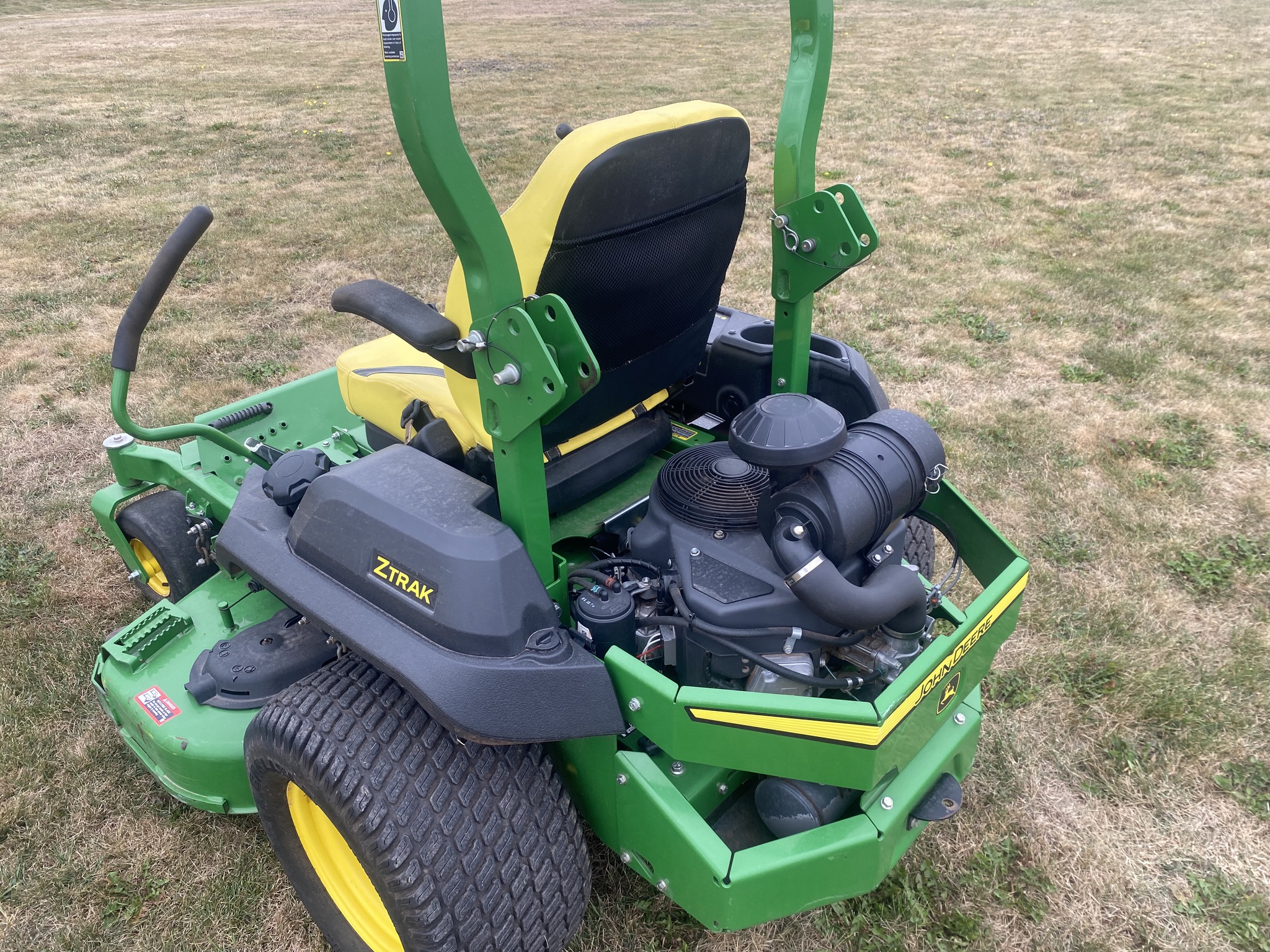 2019 John Deere Z740R Image 4