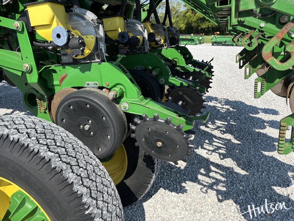 Photo of 2011 John Deere 1790