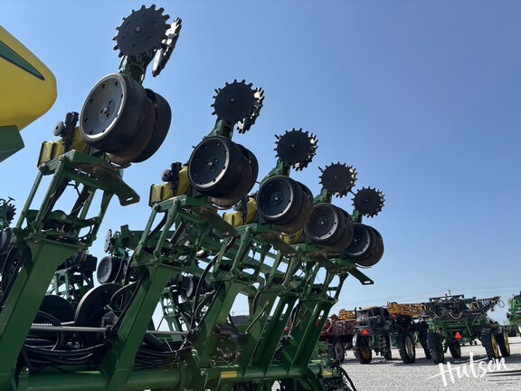 Photo of 2011 John Deere 1790