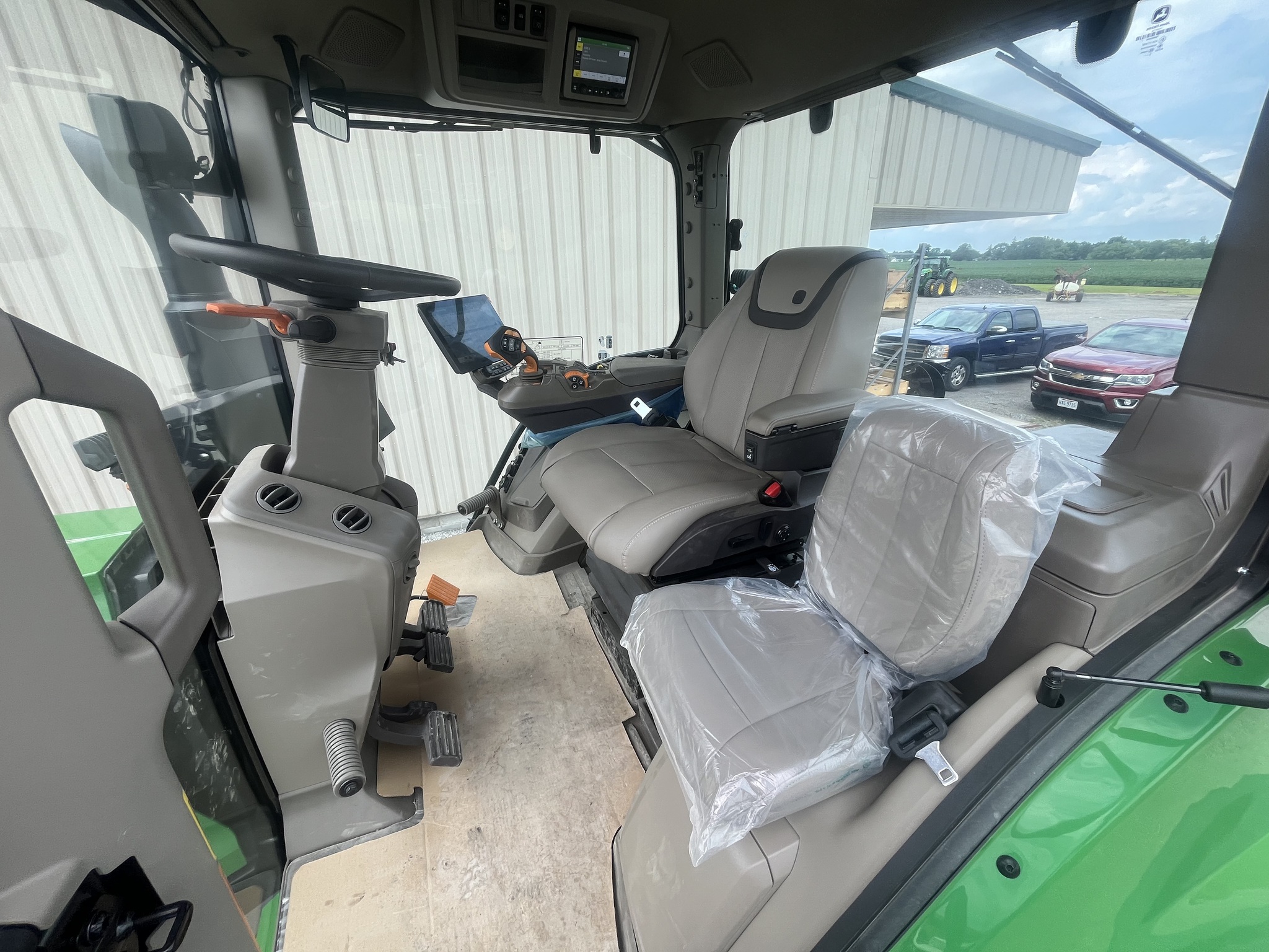 2024 John Deere 8RX 410 Image 9