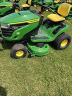 2025 John Deere S220 Image 2