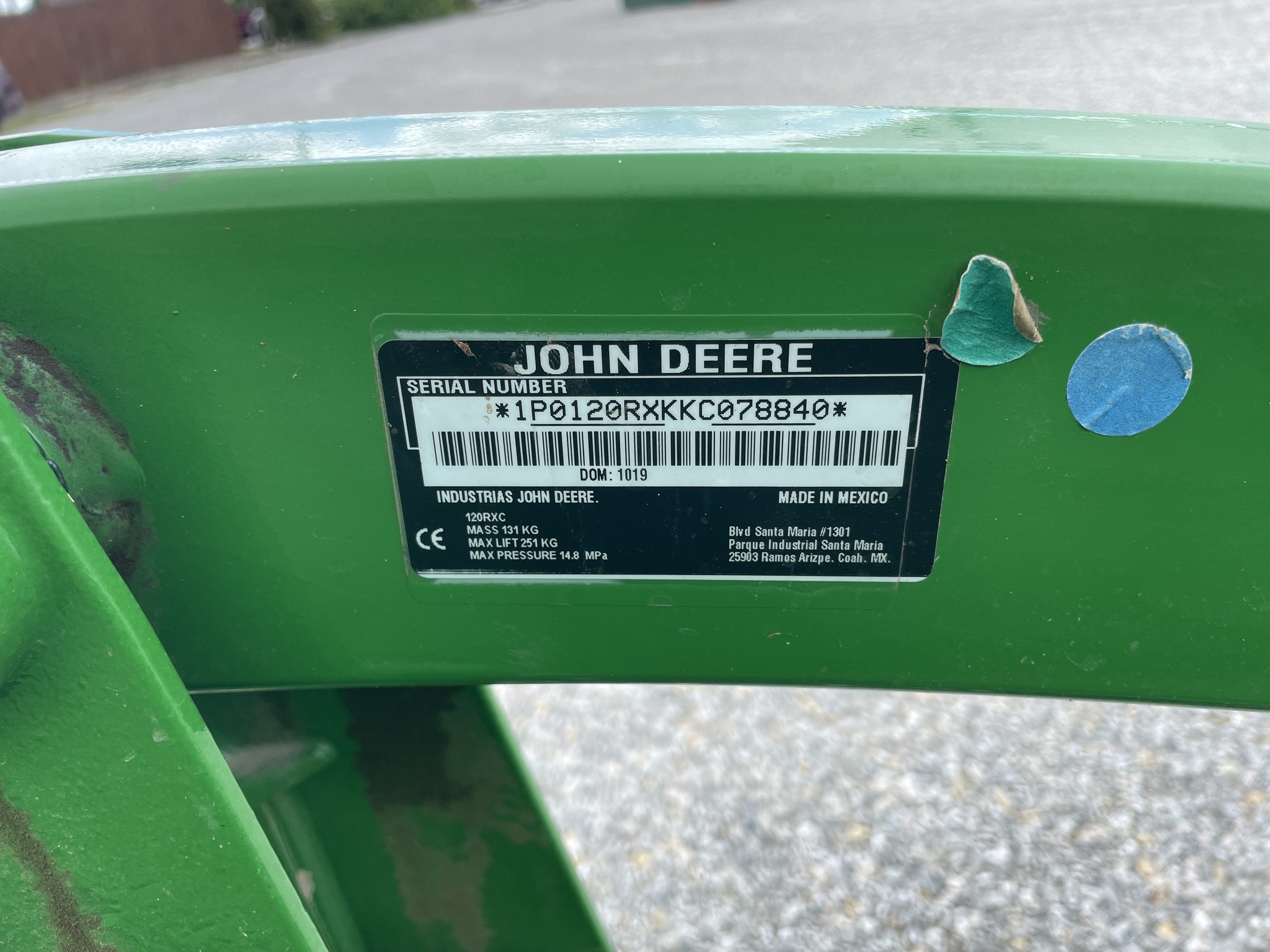 2020 John Deere 1025R Image 16