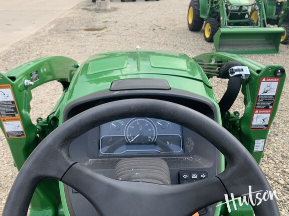 Photo of 2024 John Deere 3025E