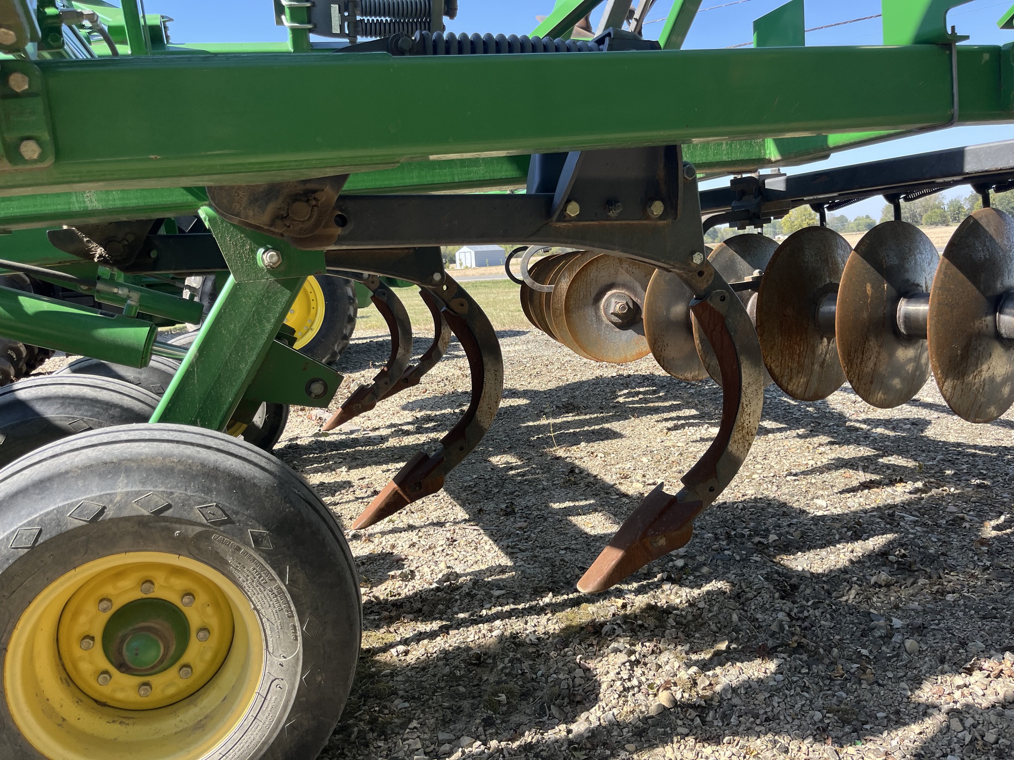 2010 John Deere 512 Image 3