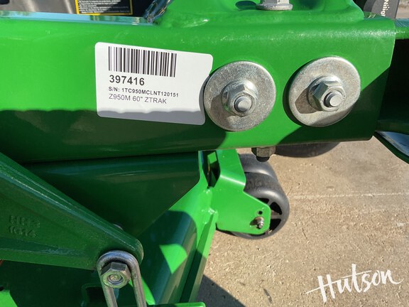 Photo of 2023 John Deere Z950M