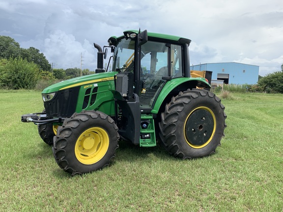 2022 John Deere 6110M Photo 2