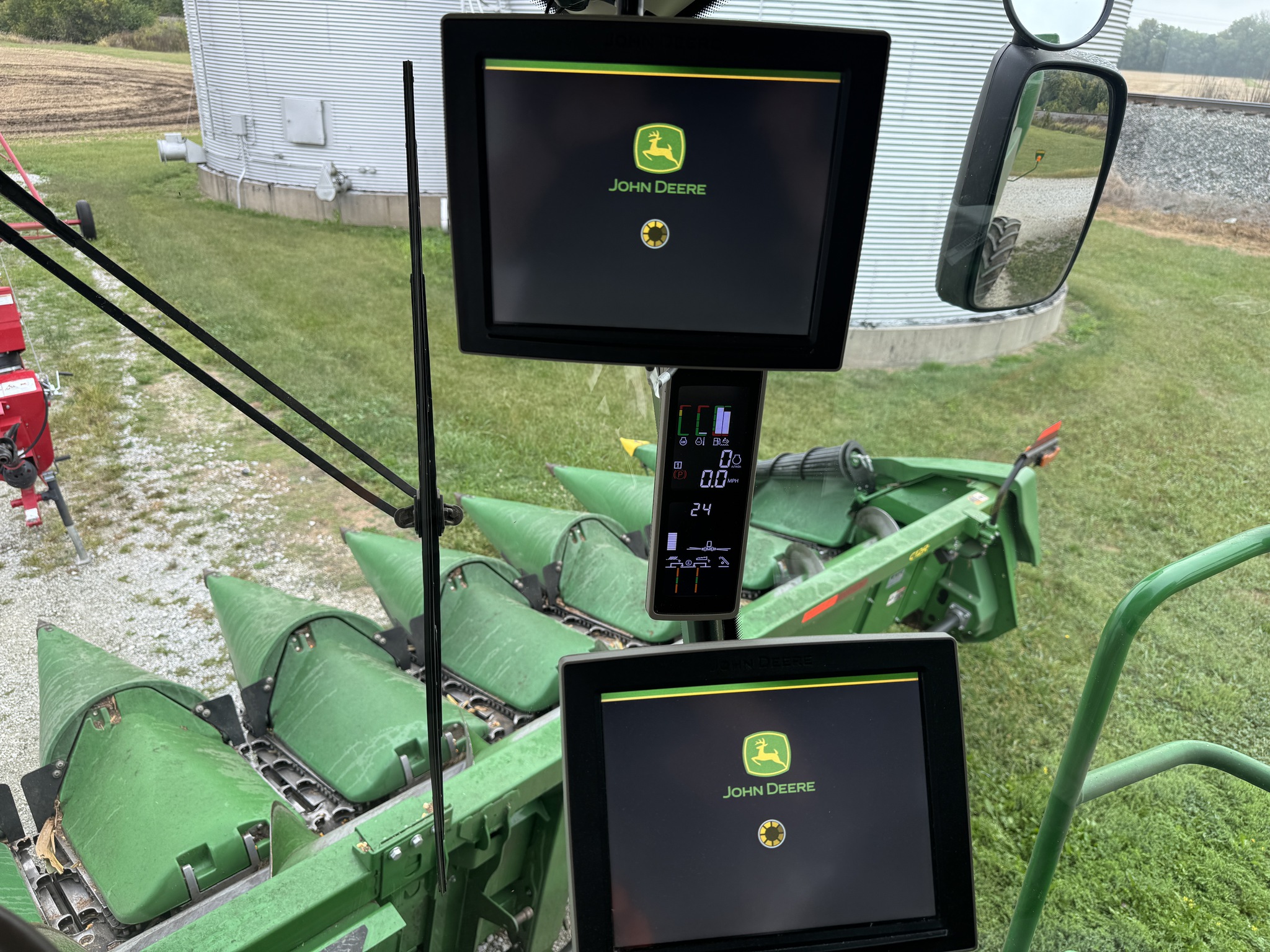 2023 John Deere S790 Image 28