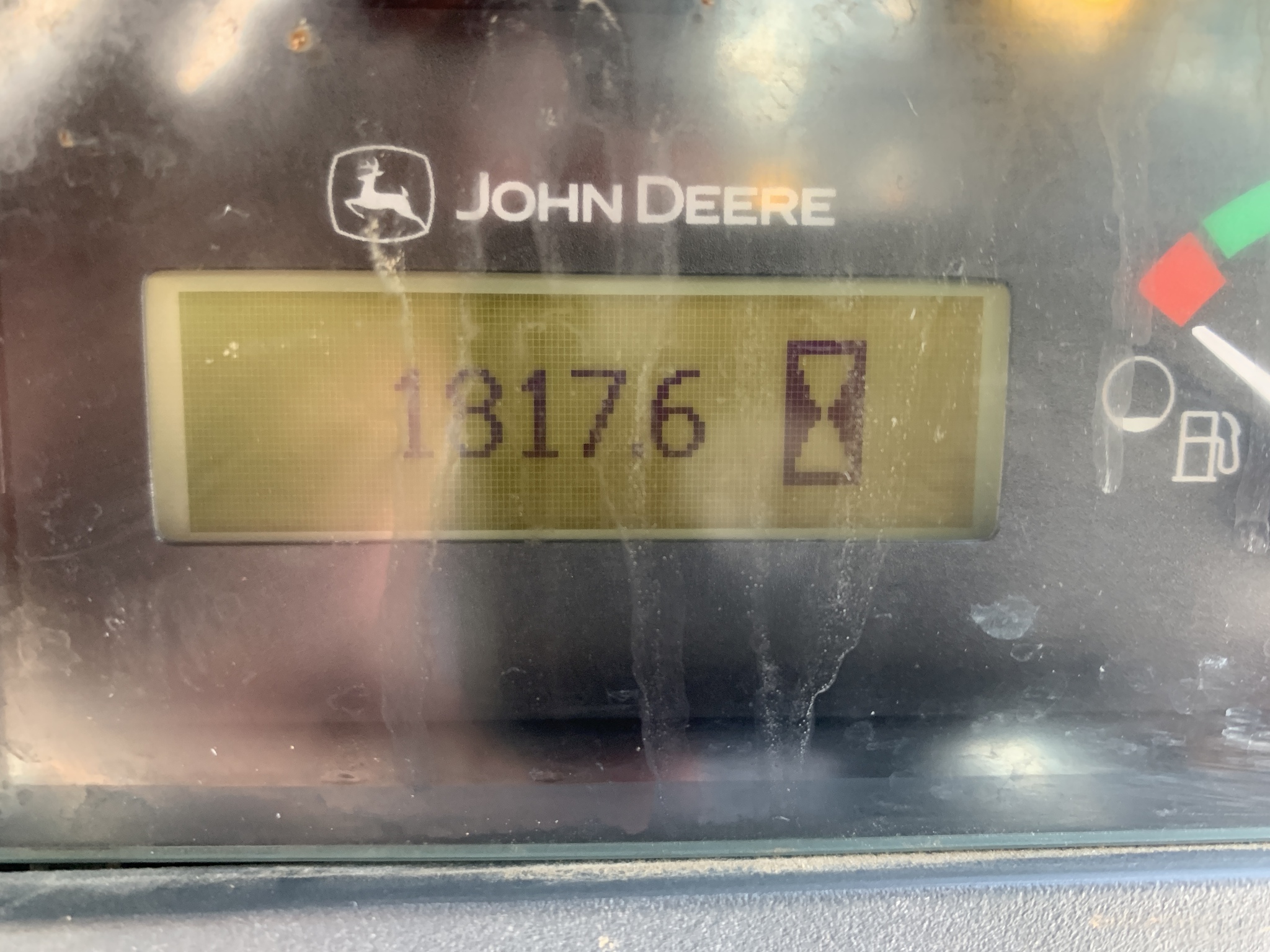 2022 John Deere 325G Image 8