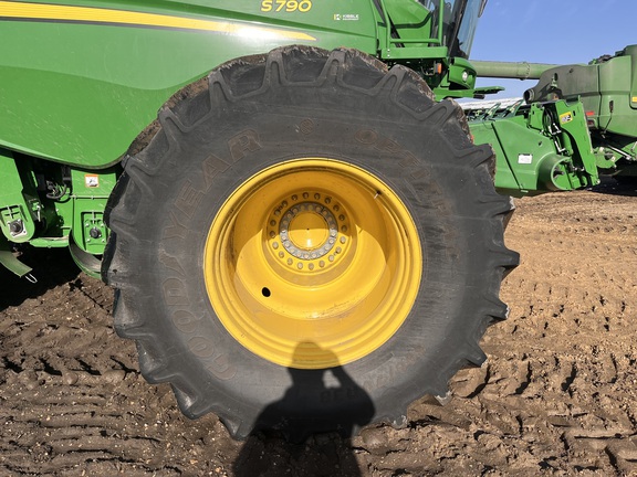 2023 John Deere S790 - Photo12