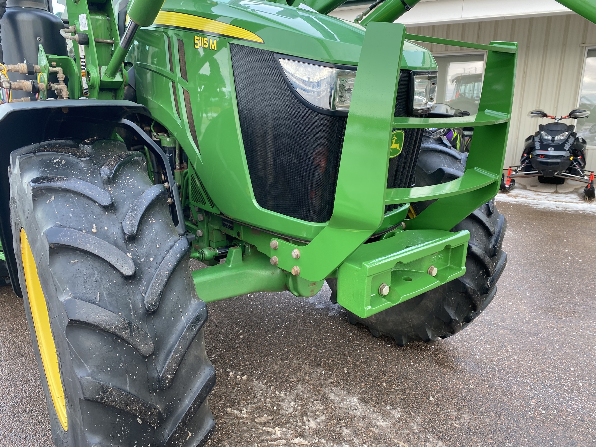 2019 John Deere 5115M Image 15