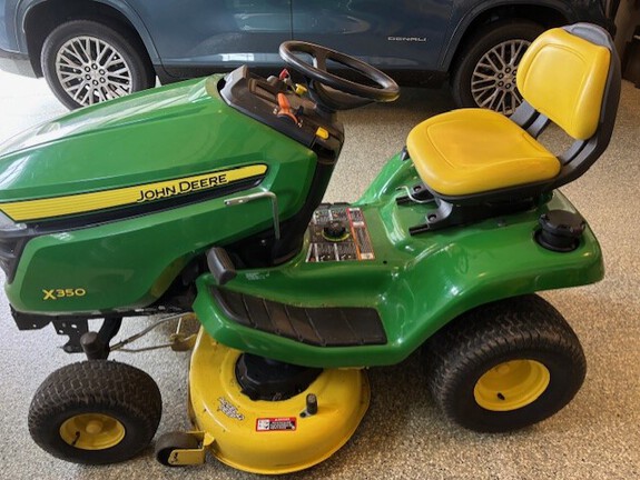Photo of 2019 John Deere X350