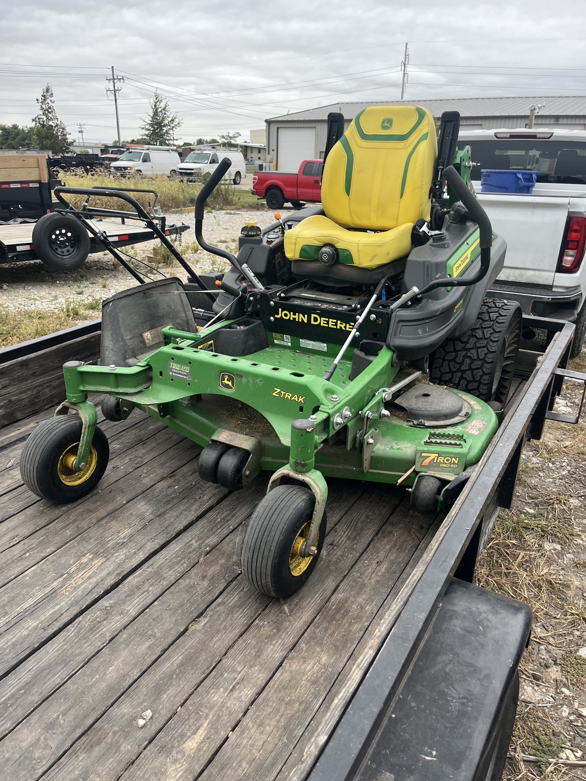 2024 John Deere Z930M Image 5