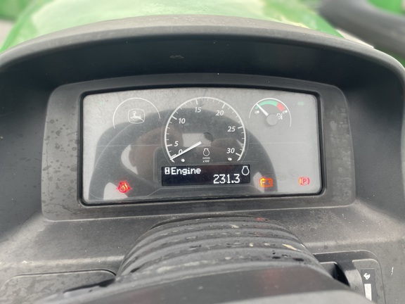 2022 John-Deere 4052M