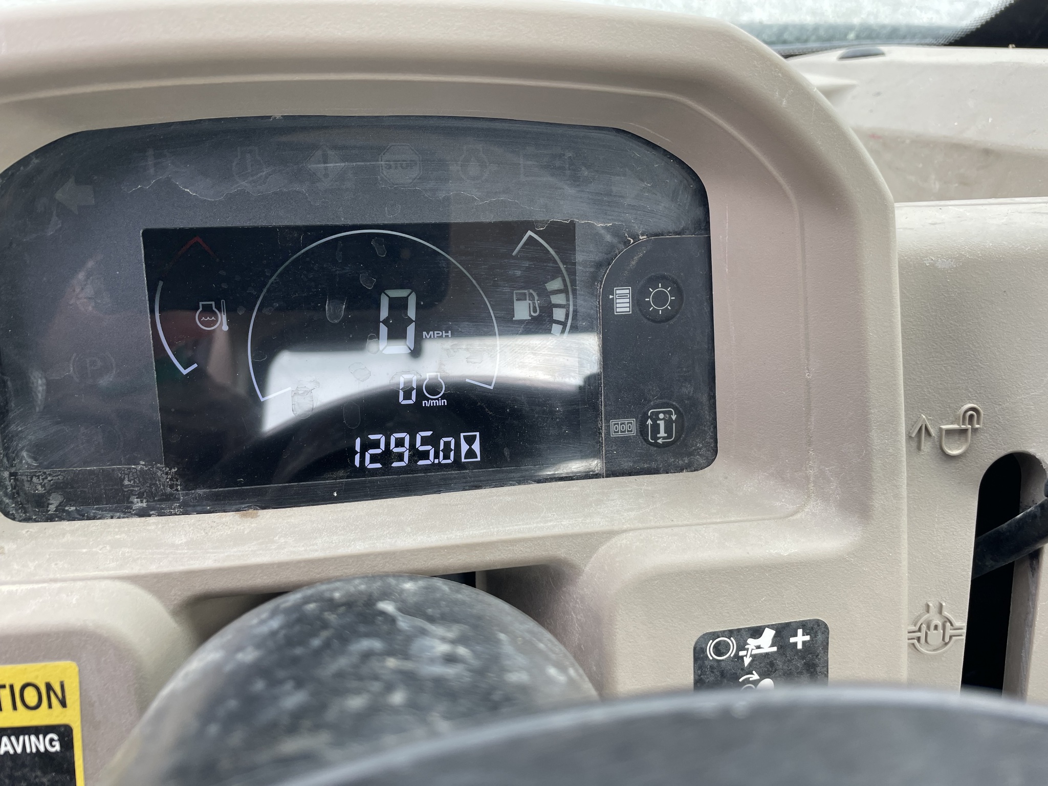 2018 John Deere XUV 835R Image 7