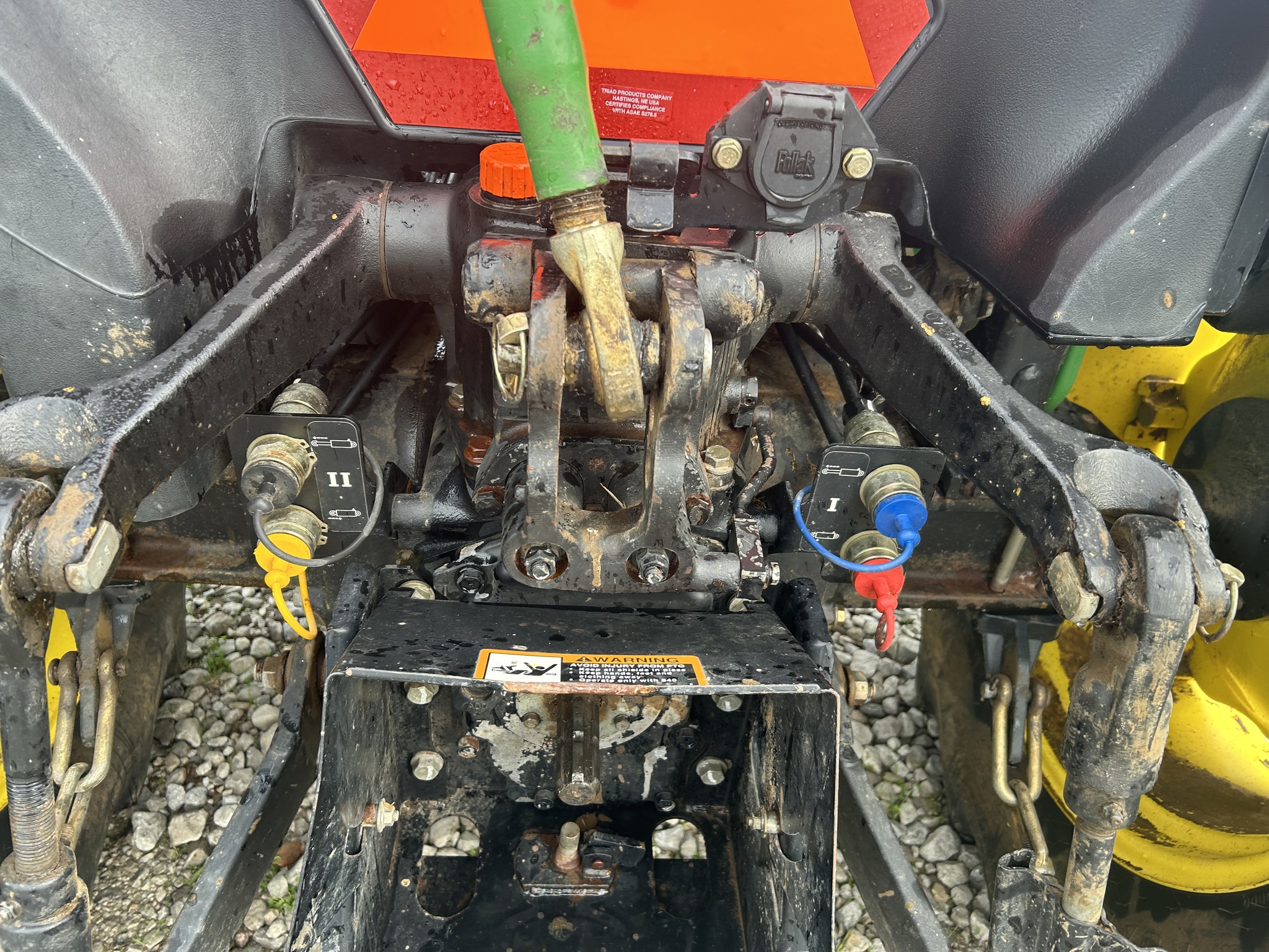 2004 John Deere 5105 Image 4