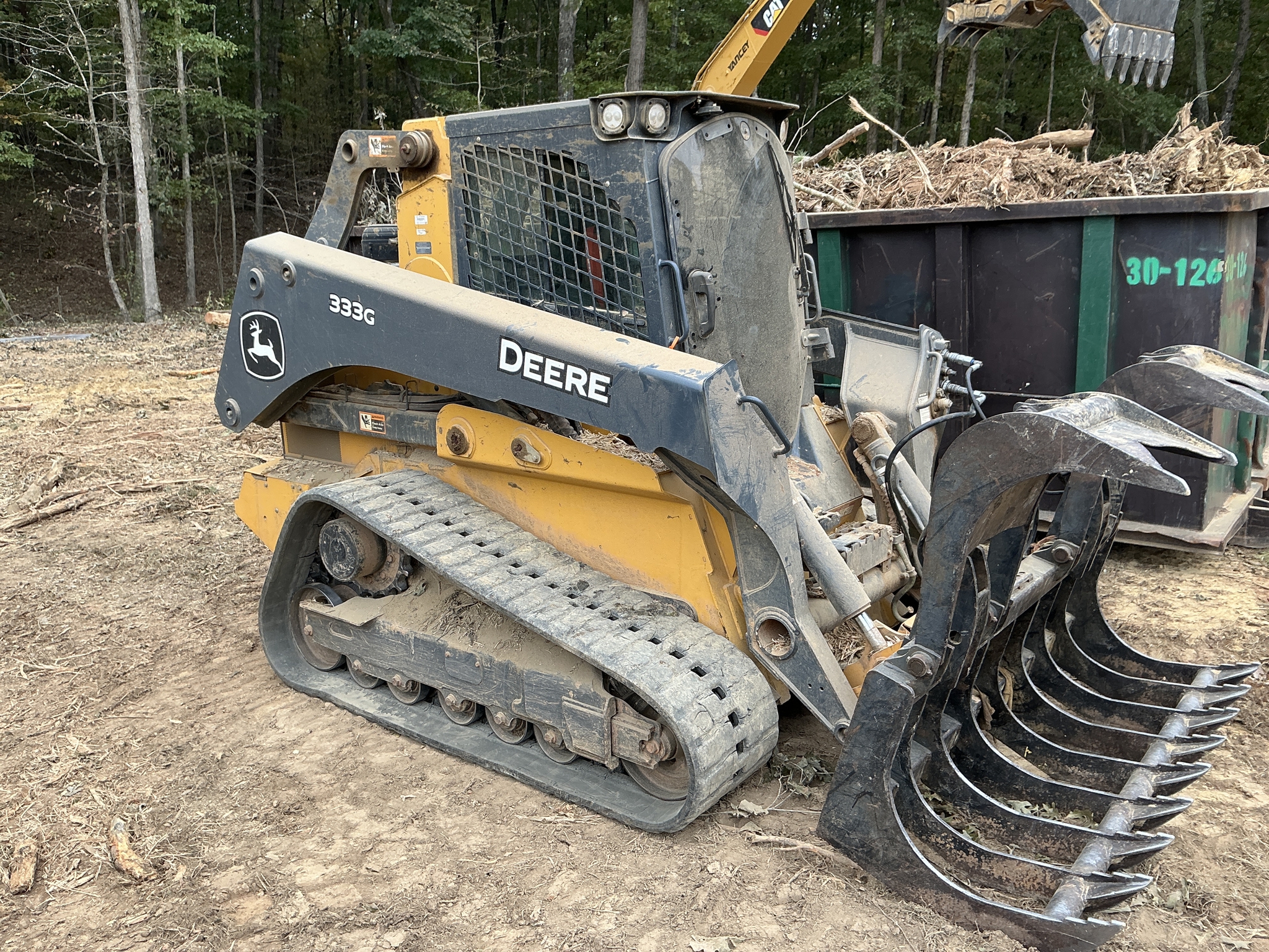 2021 John Deere 333G Image 3