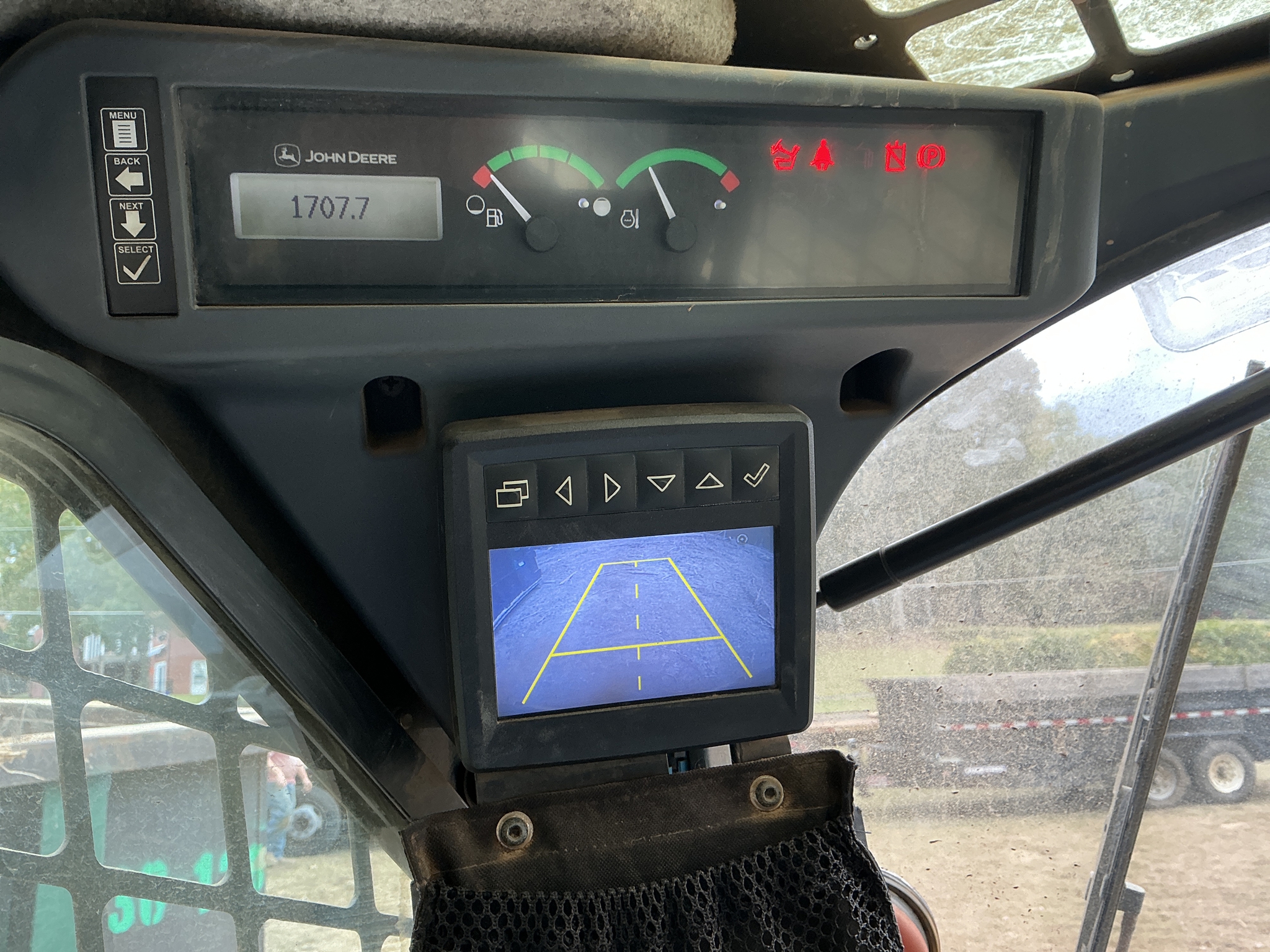 2021 John Deere 333G Image 7