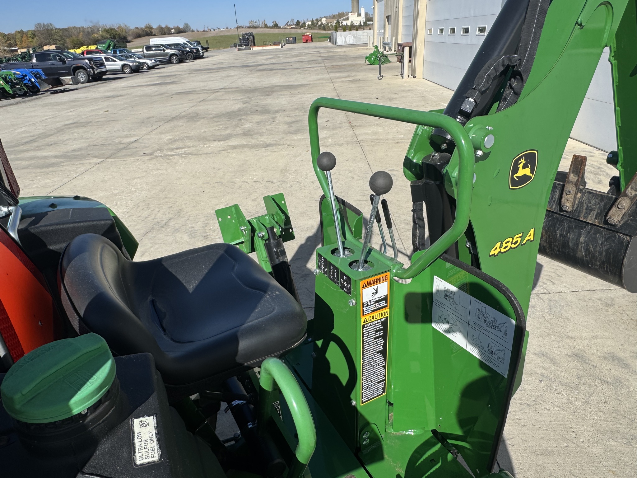 2022 John Deere 4044M Image 10