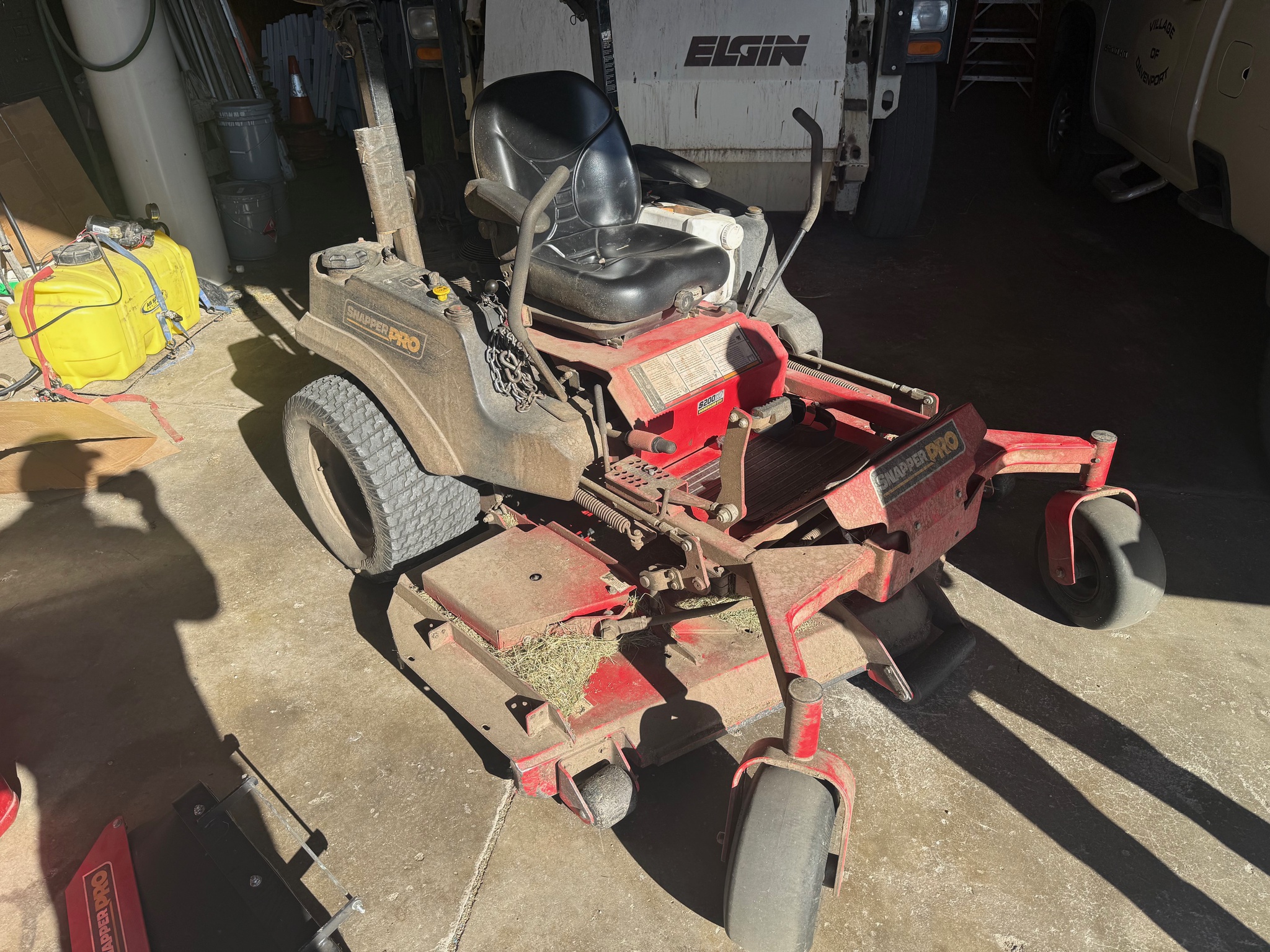 2016 Snapper S200XT Image 1