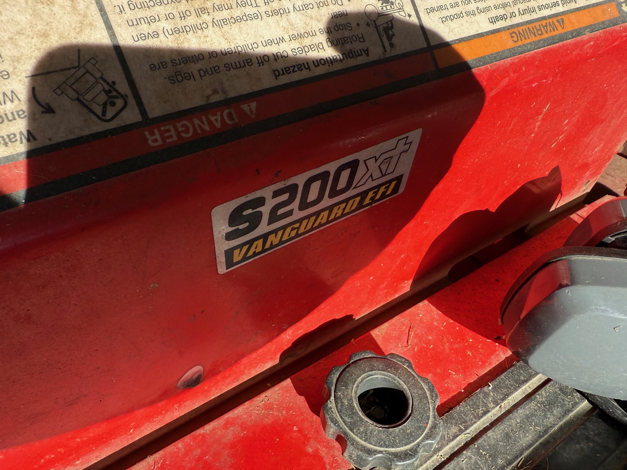 2016 Snapper S200XT Image 4