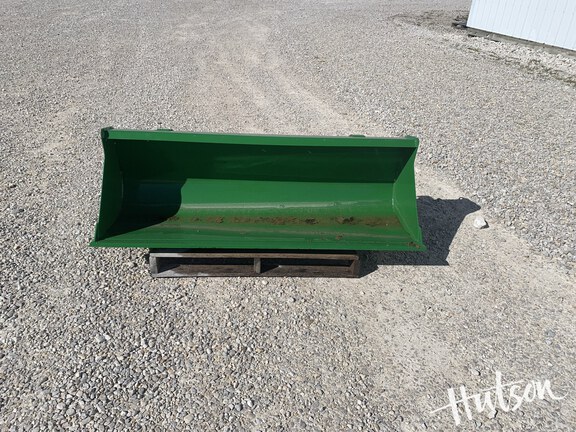 Photo of 2024 John Deere BXX10903