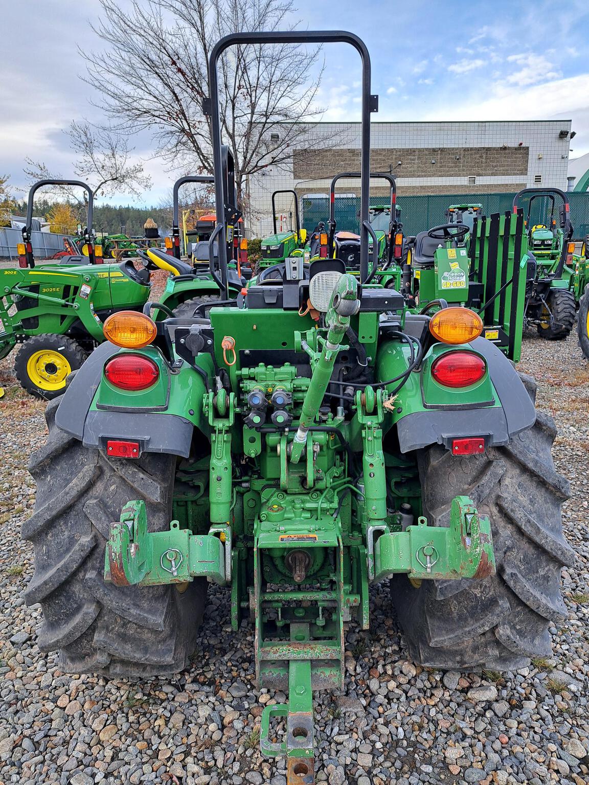 2020 John Deere 5075GN Image 4