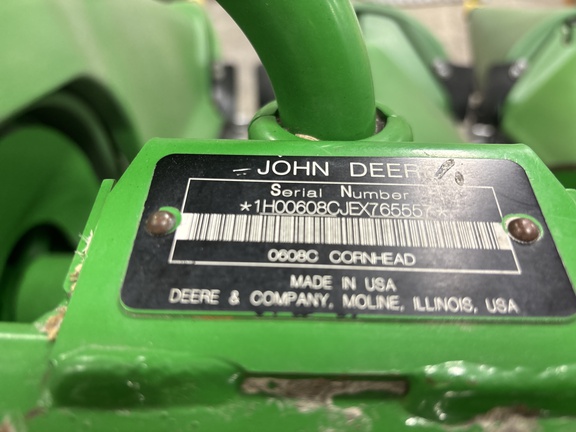 Used 2014 John Deere 608C Corn and Row Crop headers at Koenig Equipment in Oxford, OH - Photo1