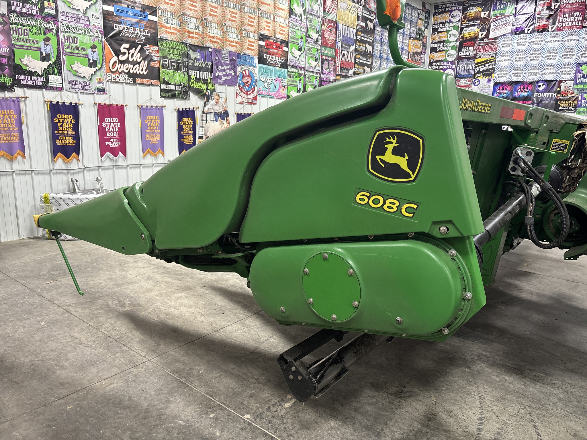 Used 2014 John Deere 608C Corn and Row Crop headers at Koenig Equipment in Oxford, OH - PhotoXL0