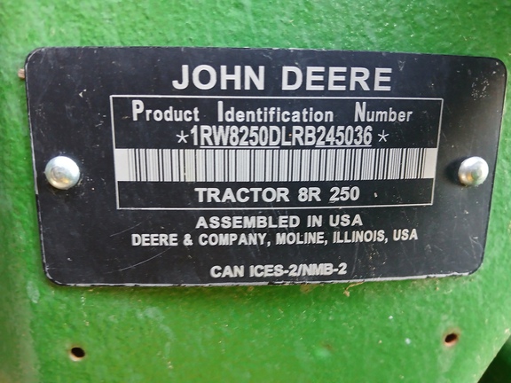 Photo of 2024 John Deere 8R 250