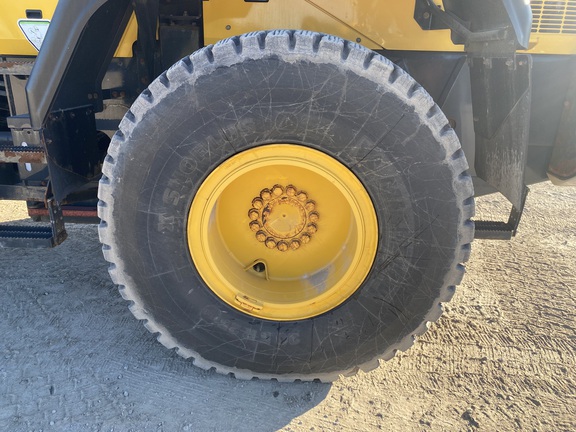 2022 Komatsu WA320