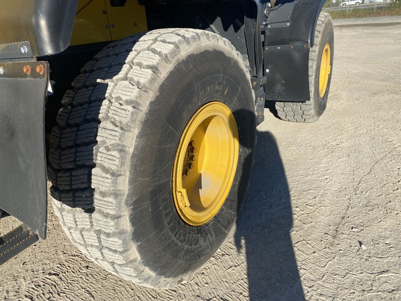 2022 Komatsu WA320
