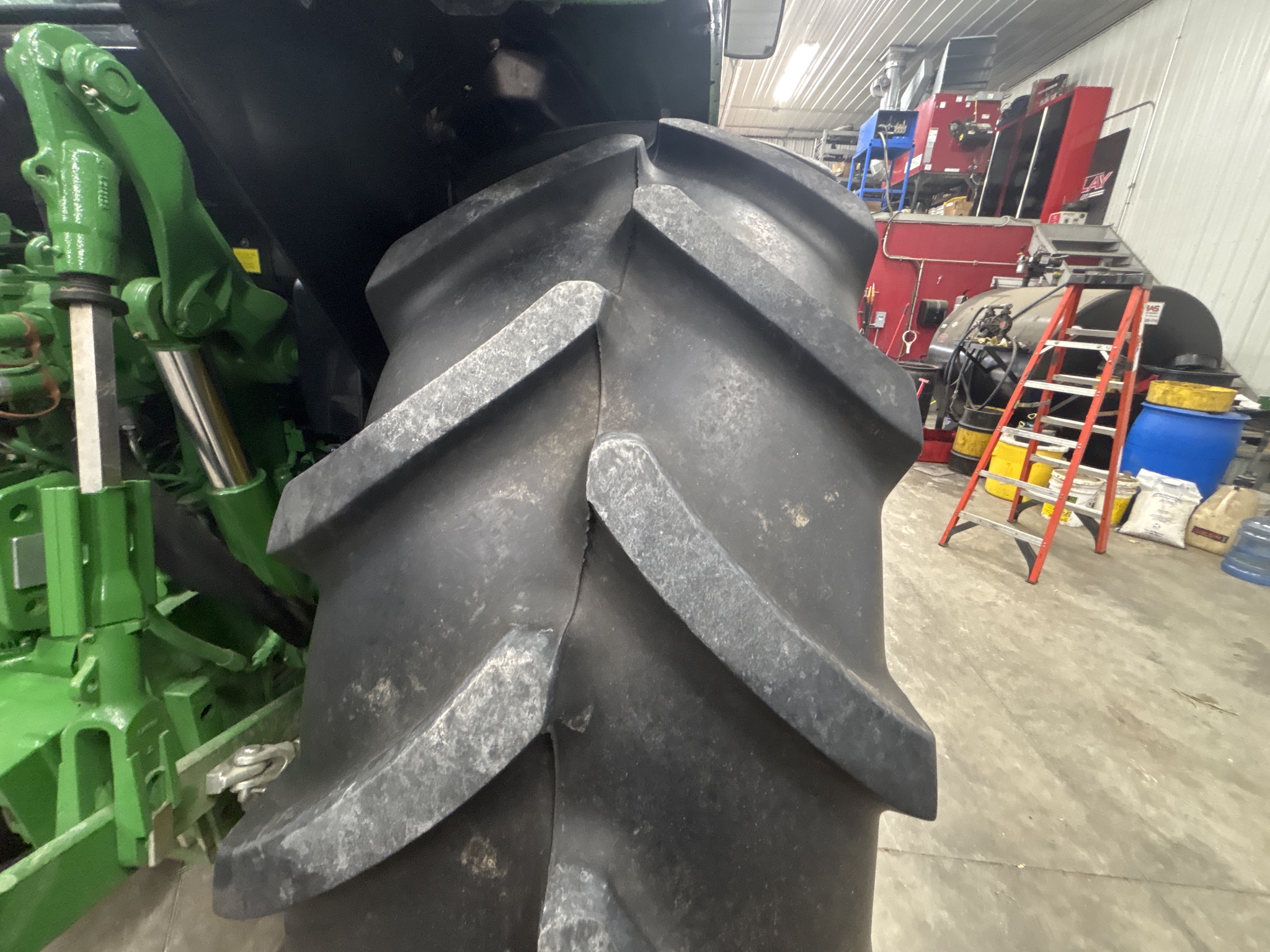 Used 2020 John Deere 6120M Utility Tractors at Koenig Equipment in Urbana, OH - PhotoXL26